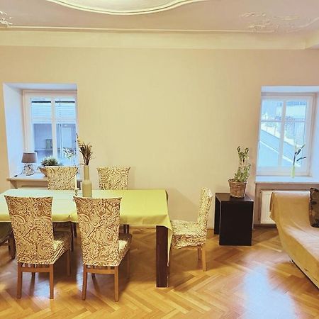 Taferne In Koestendorf - Ferienwohnung Monteurzimmer Ноймаркт ам Валерзее Екстериор снимка