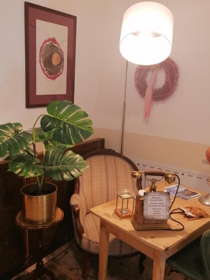 Taferne In Koestendorf - Ferienwohnung Monteurzimmer Ноймаркт ам Валерзее Екстериор снимка